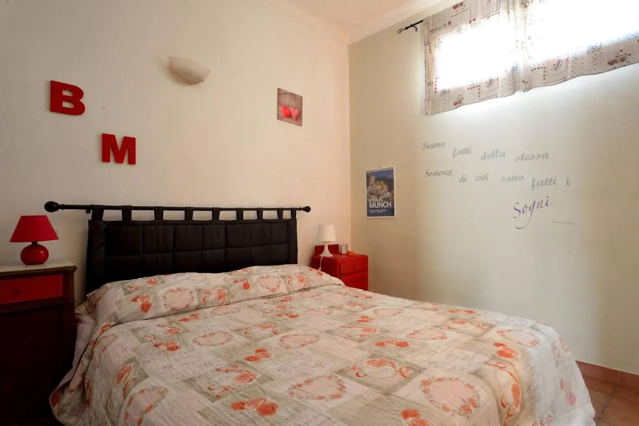Casa Con Grande Terrazza, Ac, Wifi, Posto Auto E Vicino Al Mare Villa Imperia