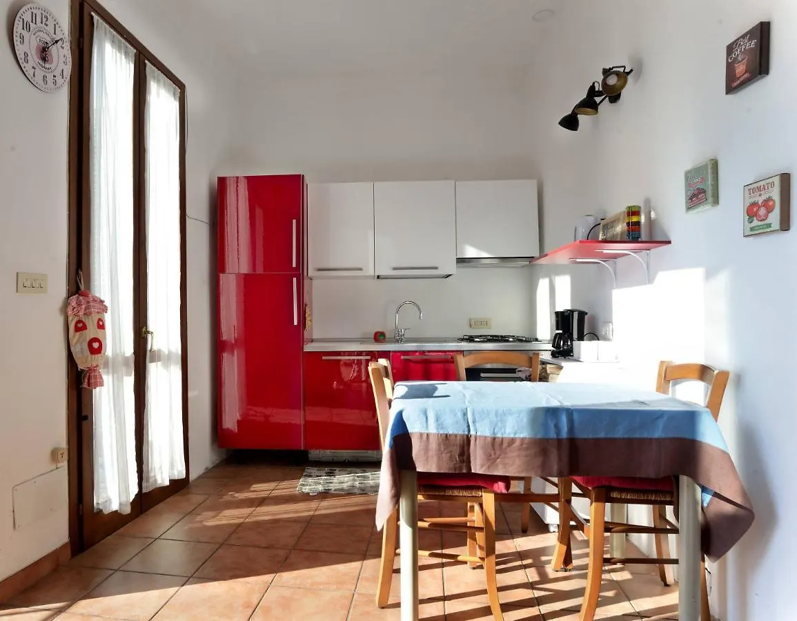Casa Con Grande Terrazza, Ac, Wifi, Posto Auto E Vicino Al Mare Villa Imperia Holiday home