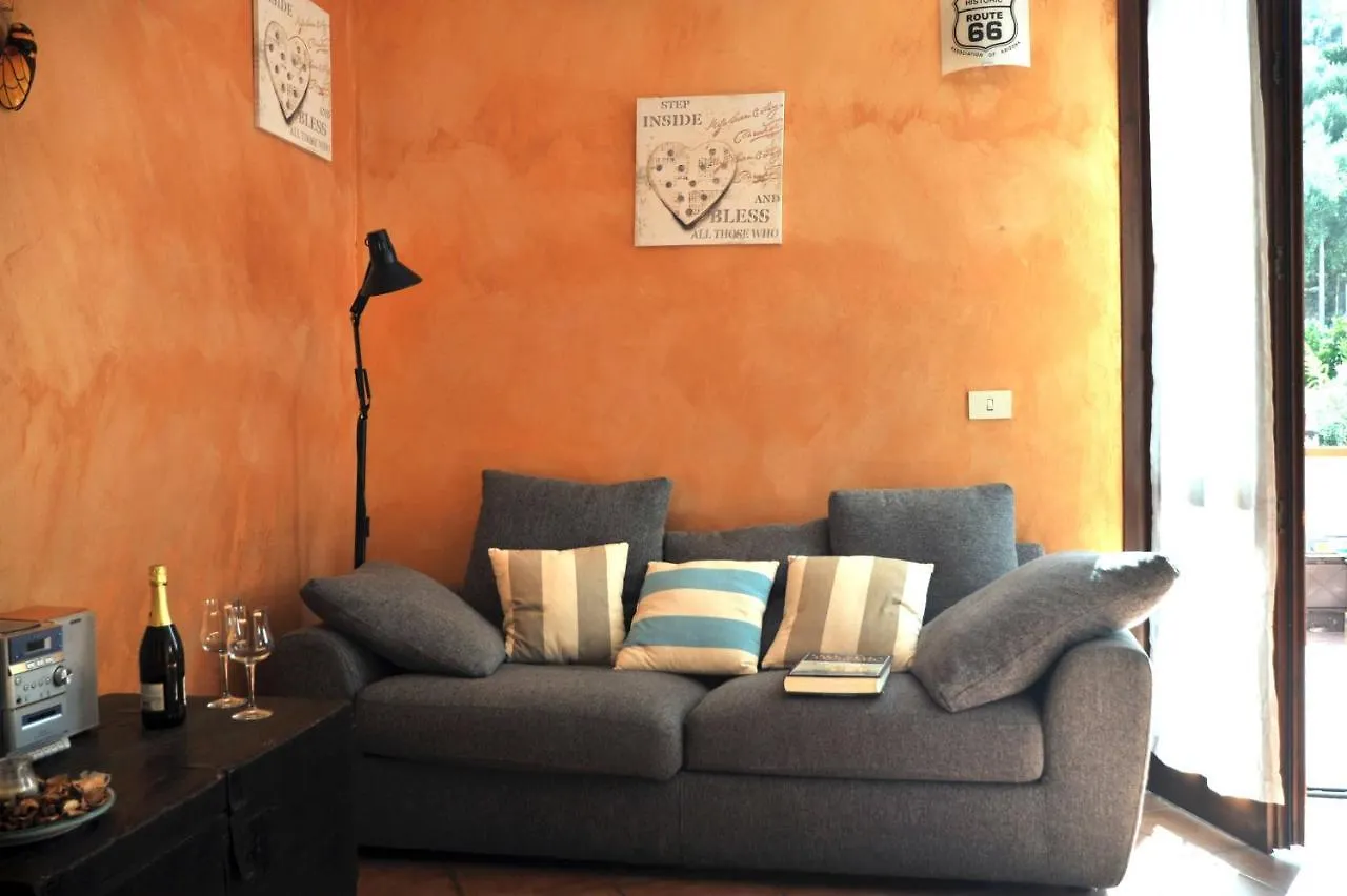 Casa Con Grande Terrazza, Ac, Wifi, Posto Auto E Vicino Al Mare Villa Imperia Holiday home