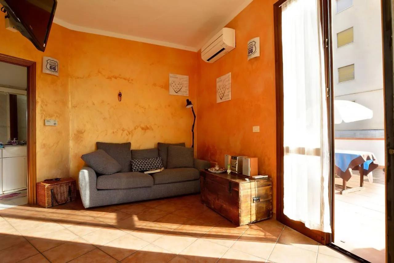 Casa Con Grande Terrazza, Ac, Wifi, Posto Auto E Vicino Al Mare Villa Imperia Holiday home