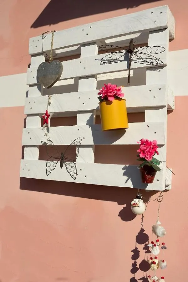 Casa Con Grande Terrazza, Ac, Wifi, Posto Auto E Vicino Al Mare Villa Imperia 0*,  Italy