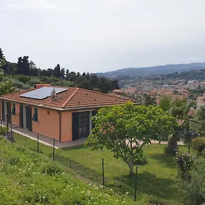  Casa vacanze Lazzarini Rosella In Con Piscina A 2km Dal Mare